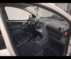 Toyota Aygo 1.0 12V VVT-i 5 porte unico prop 2012 - 15