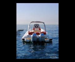 PY 90 VERSIONE DINETTE EXTRAFULL 2x200CV HONDA