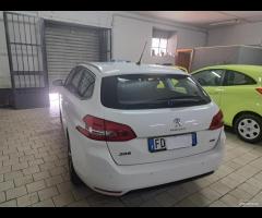 Peugeot 308 BlueHDi 120 S&S 1.6 hdi SW Allure 2016 - 9