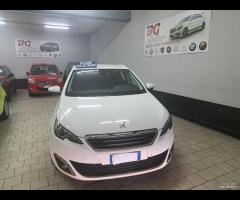 Peugeot 308 BlueHDi 120 S&S 1.6 hdi SW Allure 2016 - 11