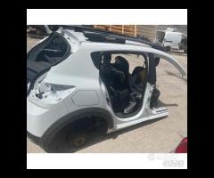 Dacia Sandero 2024 scocca per tagliate