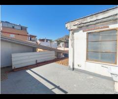 3 vani con terrazzo zona Arenella rif. 112/25 - 19