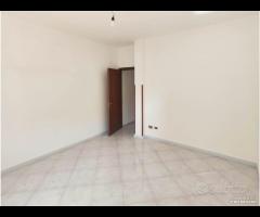 3 vani con terrazzo zona Arenella rif. 112/25 - 23