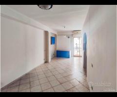 3 vani con terrazzo zona Arenella rif. 112/25 - 24