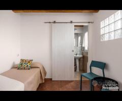 Terrasini Casa indipendente + 2 terrazzi rif115/25 - 23