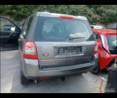 Land rover Freelander 2 2010 2.2td 224dt per ricam - 9