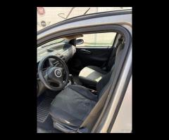 Fiat Punto 1.3 Multijet 16V 5 porte Dynamic - 8