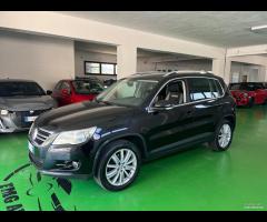 Volkswagen Tiguan 2.0 16V TDI DPF tiptronic Track