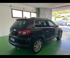 Volkswagen Tiguan 2.0 16V TDI DPF tiptronic Track