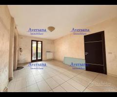 Piano rialzato con terrazzo e ing indipendente - 9