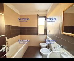 Piano rialzato con terrazzo e ing indipendente - 15