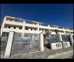 Ville a schiera con solarium