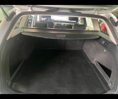 Volkswagen Passat Variant 1.6 TDI DSG Comfortline - 14