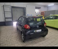 Toyota Aygo 1.0 12V VVT-i 5 porte unico prop 2007 - 13