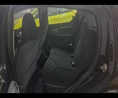 Toyota Aygo 1.0 12V VVT-i 5 porte unico prop 2007 - 15