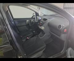 Toyota Aygo 1.0 12V VVT-i 5 porte unico prop 2007 - 19