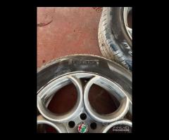 Ricambi disponibili Alfa Romeo Stelvio.