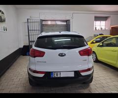 Kia Sportage 1.7 CRDI unico prop 2014 - 11
