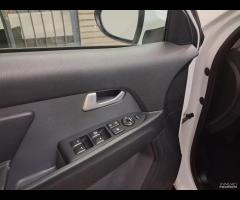 Kia Sportage 1.7 CRDI unico prop 2014 - 23