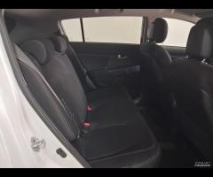 Kia Sportage 1.7 CRDI unico prop 2014 - 25