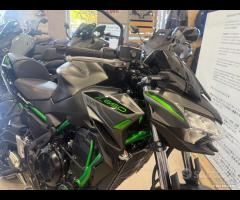Kawasaki Z 650 - 2023 - km 12202 - 9