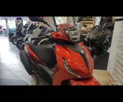 Piaggio Beverly 400 S - 2022 - km 8877 - 6