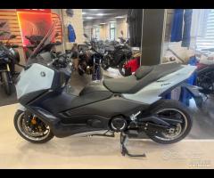 Yamaha T Max 560 Tech - 2025 - km 6874 - 7