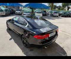 Jaguar XE 2.0 D Turbo aut. Pure
