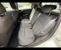 Alfa Romeo Giulietta 1.6 JTDm-2 105 CV - 9