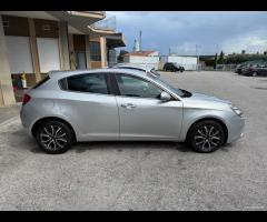 Alfa Romeo Giulietta 1.6 JTDm-2 105 CV - 14