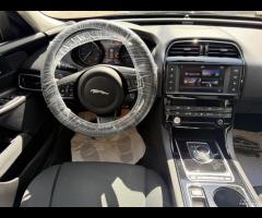 Jaguar XE 2.0 D Turbo aut. Pure - 9