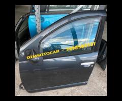 Ricambi Dacia Sandero 2009 Portiere complete