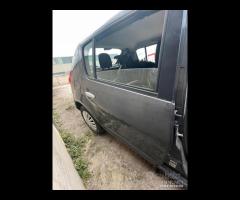 Ricambi Dacia Sandero 2009 Portiere complete