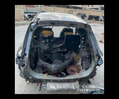 Ford Kuga 23 Scocca per tagliate MUSO/RETRO