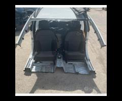 Dacia Sandero 2024 scocca per tagliate - 11