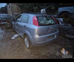 Fiat Grande Punto 1.3 TD Demolita - Per Ricambi
