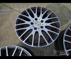 Cerchi In Lega Da 16" Per Mercedes Classe E 2006