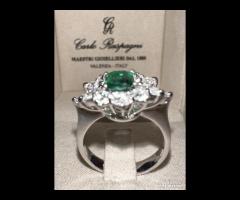 ANELLO ORO 18kt. CON DIAMANTI E SMERALDO ZAMBIA
