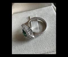 ANELLO ORO 18kt. CON DIAMANTI E SMERALDO ZAMBIA