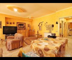 4 vani con terrazzo ristrutturato rif.122/25 - 24