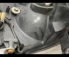 FARO FANALE ANTERIORE DESTRA DX XENON HONDA LEGEND - 23