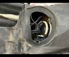FARO FANALE ANTERIORE DESTRA DX MITSUBISHI COLT VI - 23