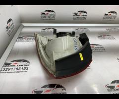 FARO FANALE STOP POSTERIORE DESTRA GOLF V 2003-200 - 18