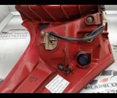 FARO FANALE STOP POSTERIORE DESTRA DX TOYOTA AURIS - 16