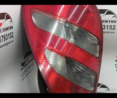 FARO FANALE STOP POSTERIORE SINISTRA MERCEDES CLAS