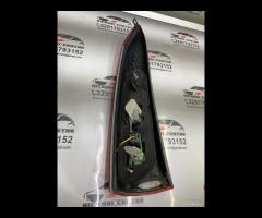 FARO FANALE STOP POSTERIORE SUPERIORE DESTRA DX VO - 19