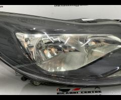 FARO FANALE ANTERIORE DX FORD FOCUS III 2010-2014