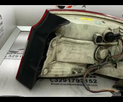 FARO FANALE STOP POSTERIORE SINISTRA SUPERB II 3T5 - 12