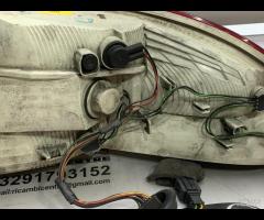 FARO FANALE STOP POSTERIORE SINISTRA SUPERB II 3T5 - 13