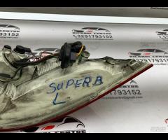 FARO FANALE STOP POSTERIORE SINISTRA SUPERB II 3T5 - 18